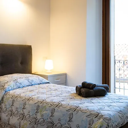 Casa Sina -la Nel Borgo Feriehus Massino Visconti