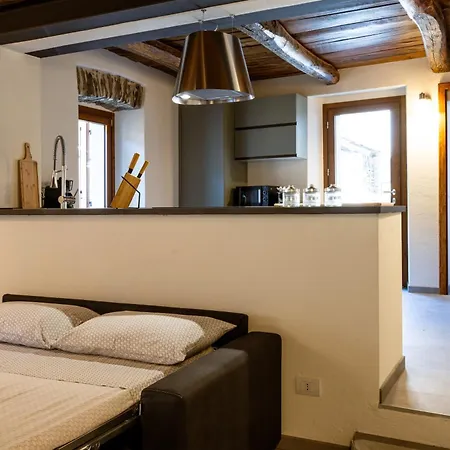 Hébergement de vacances Casa Sina -la Nel Borgo