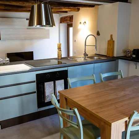Casa Sina -la Nel Borgo * Massino Visconti