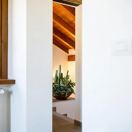 Hébergement de vacances Casa Sina -la Nel Borgo Massino Visconti