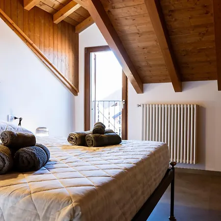 Casa Sina -la Nel Borgo * Massino Visconti