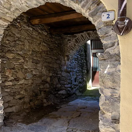 Casa Sina -la Nel Borgo Hébergement de vacances